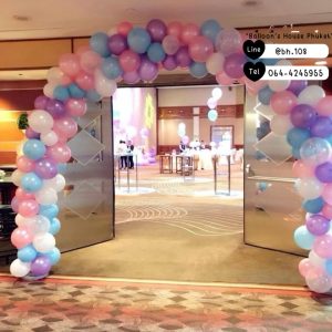 Organic Balloon Decoration