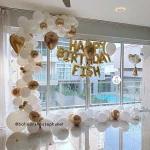 Organic Balloon Decoration