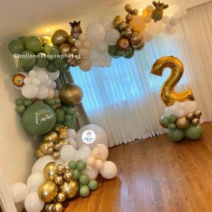 Organic Balloon Decoration – Super Gold & Green