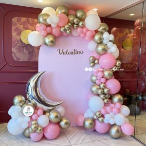 Organic Balloon Decoration – Pink & Chrome Gold