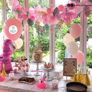 Organic Balloon Decoration – Pink & White