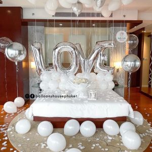 Balloon Room Decoration