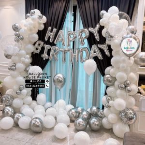 Organic Balloon Decoration