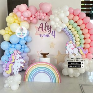 Organic Balloon Decoration – Pastel