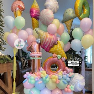 Number Balloon Centrepiece