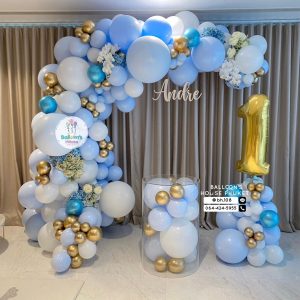 Organic Balloon Decoration