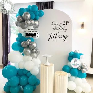 Organic Balloon Decoration