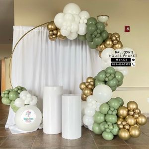 Organic Balloon Decoration
