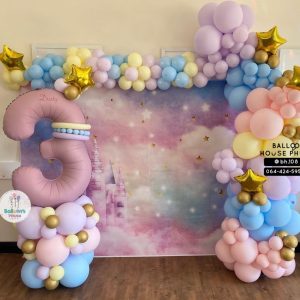 Organic Balloon Decoration