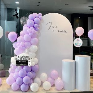 Organic Balloon Decoration