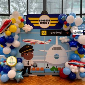 Organic Balloon Decoration