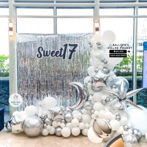 Organic Balloon Decoration