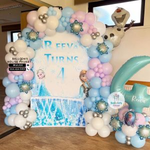 Organic Balloon Decoration