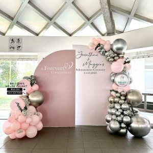 Organic Balloon Decoration