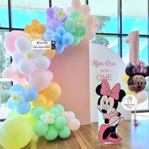 Organic Balloon Decoration