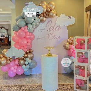 Organic Balloon Decoration