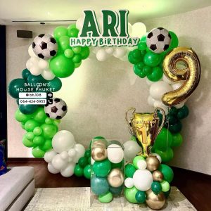 Organic Balloon Decoration